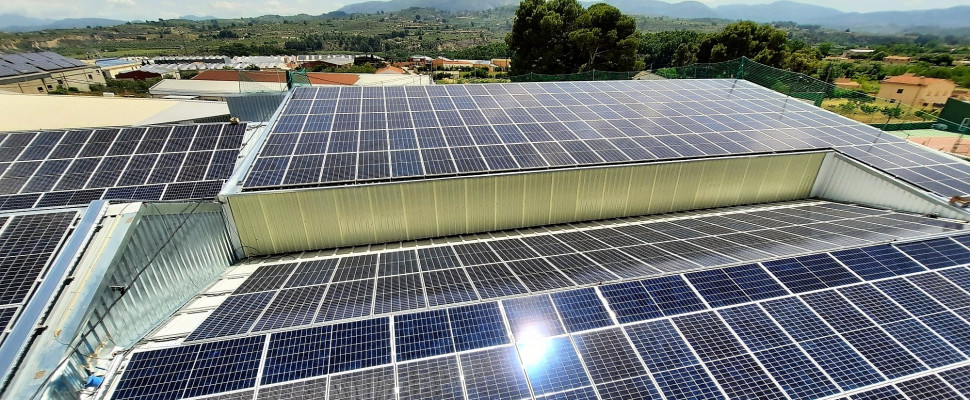 Hilaturas Sanchís, instalación fotovoltaica realizada por Cubierta Solar