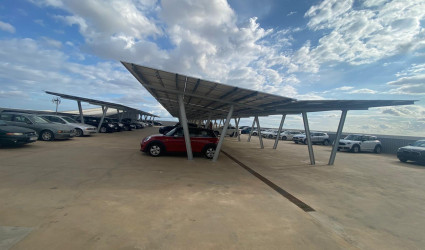 Hispamóvil. Instalación fotovoltaica realizada por Cubierta Solar