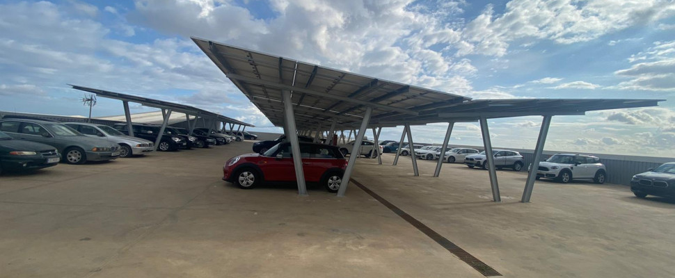 Hispamóvil. Instalación fotovoltaica realizada por Cubierta Solar