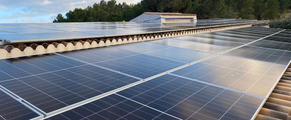 Fin excepción ibérica ahorro negocio Cubierta Solar