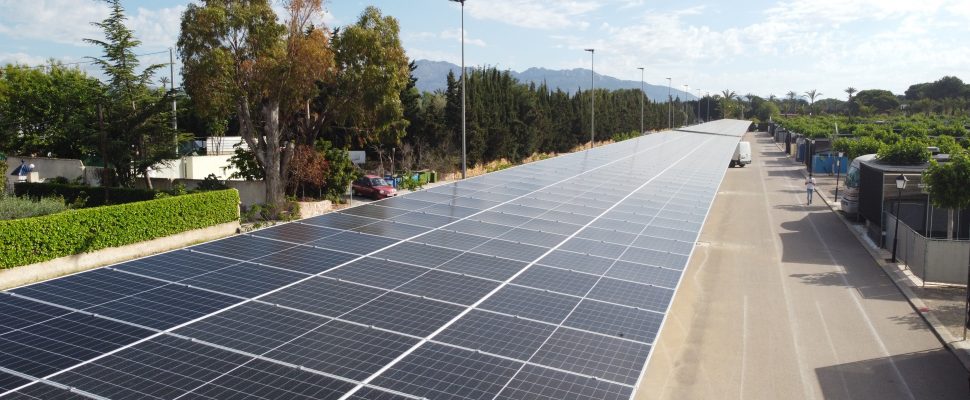 Fotovoltaica baterias ola calor